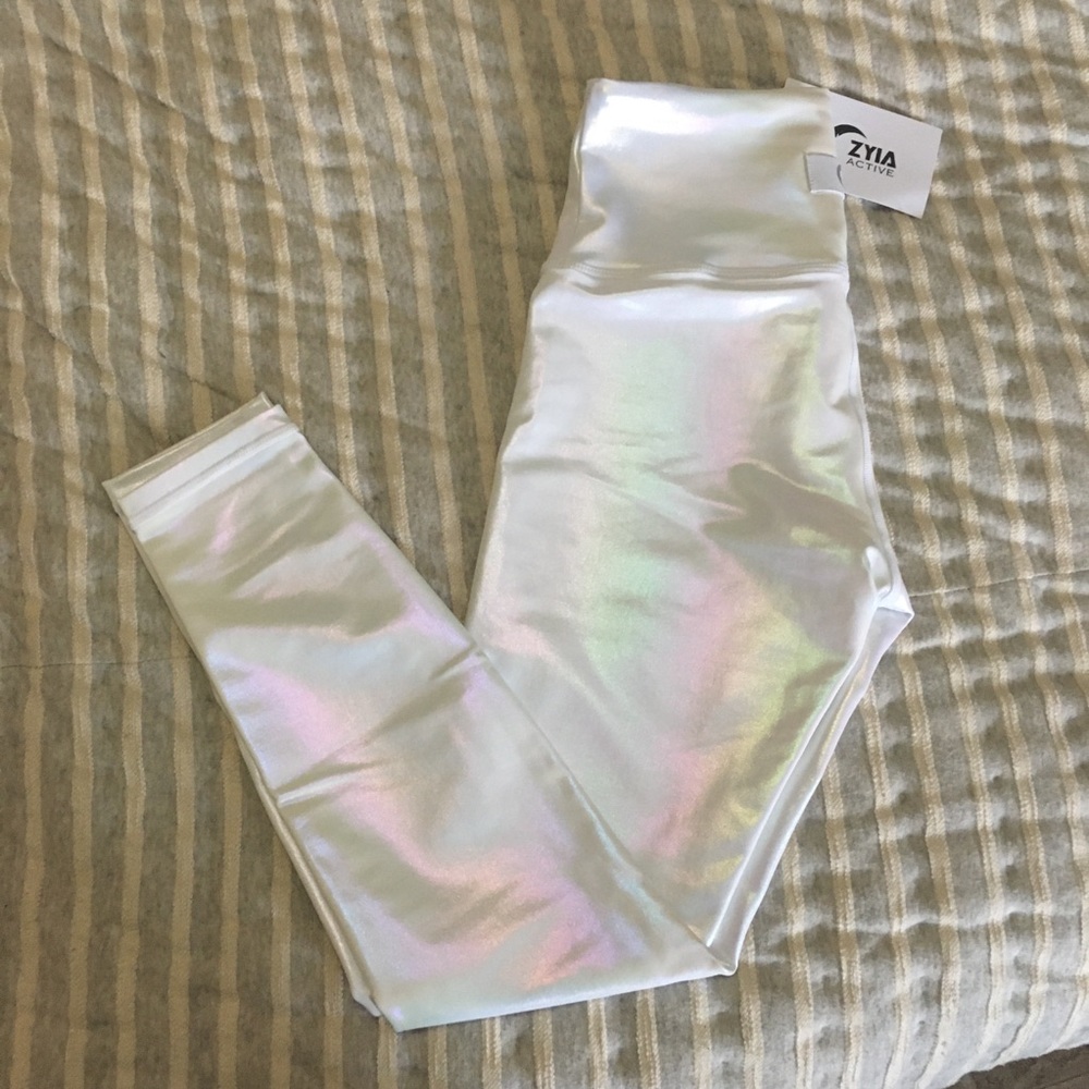 Zyia White Unicorn Leggings